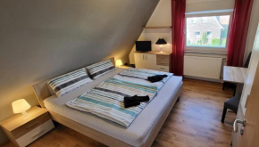 Privates Doppelzimmer bei der Weser-Ems Halle